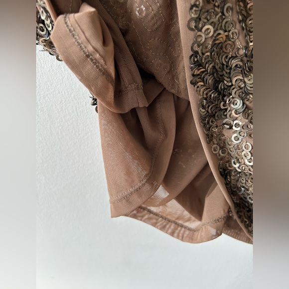 $480 Vince Bronze Sequin Holiday Cap Sleeve Shift Tunic Dress XS - Picture 13 of 13